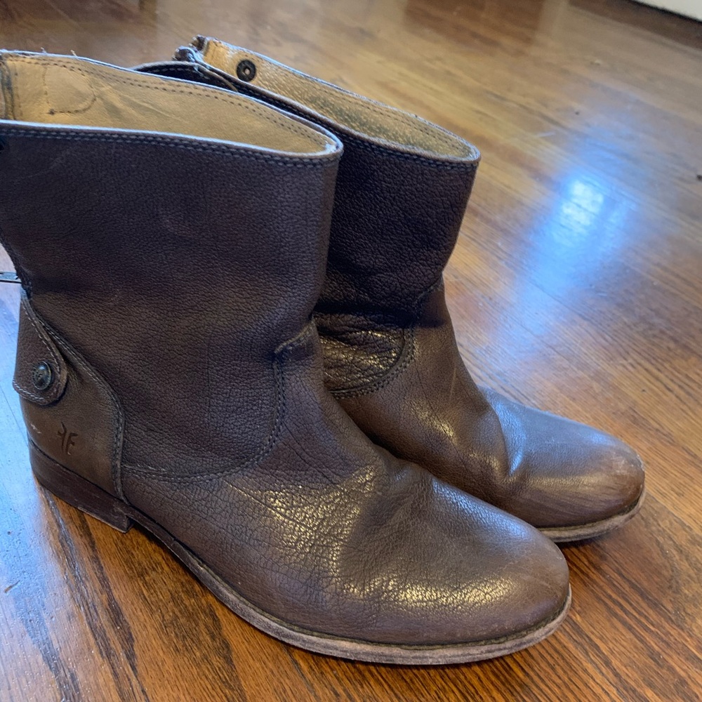 Frye booties